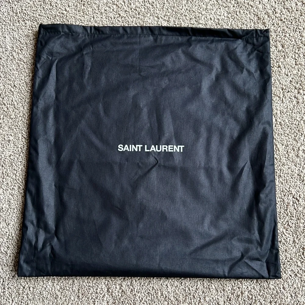 🔥 YSL 2024 Oxalis Crochet Tote - Picture 5 of 8